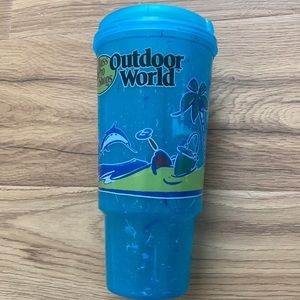 Bass pro tumbler cup